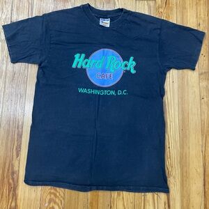 Single stitch Hard Rock cafe souvenir shirt Washington DC.